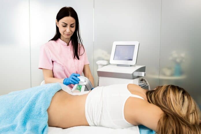 CoolSculpting, fat freezing, cryolipolysis treatment